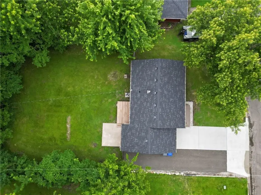 2418 W 3rd Street, Sedalia, MO 65301 - #2