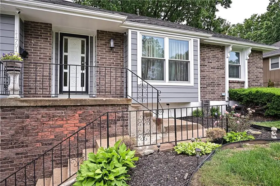 11701 E 60th Street, Kansas City, MO 64133 - #2