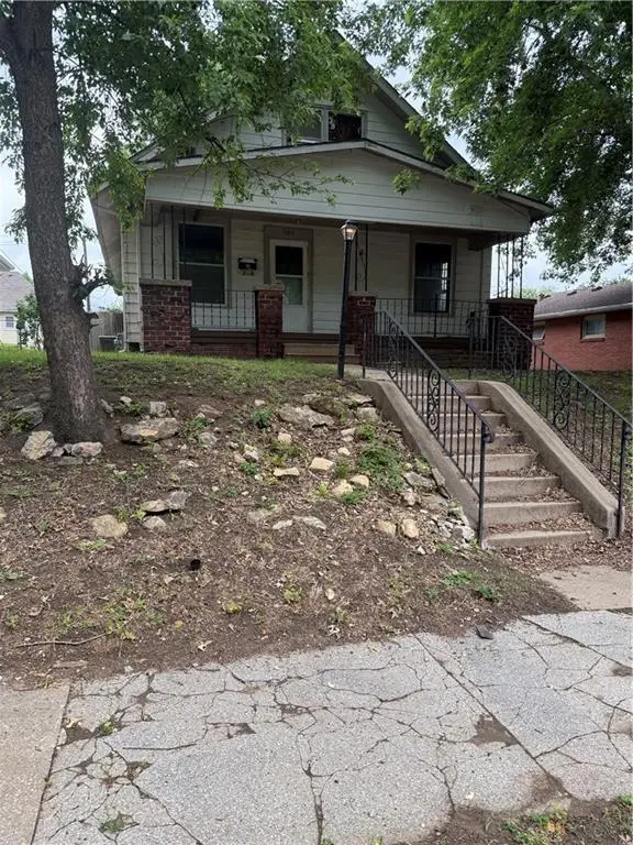 505 N 24th Street, St Joseph, MO 64501