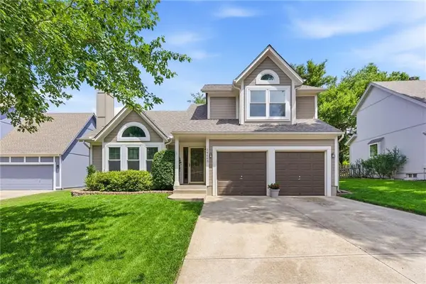 14668 W 151st Terrace, Olathe, KS 66062