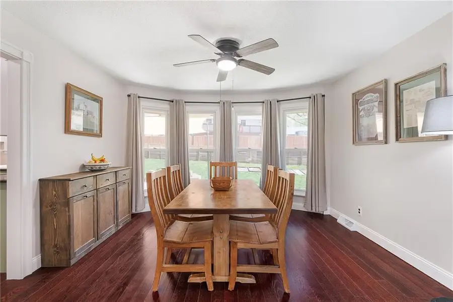 2127 S 15th Street, Leavenworth, KS 66048 - #3