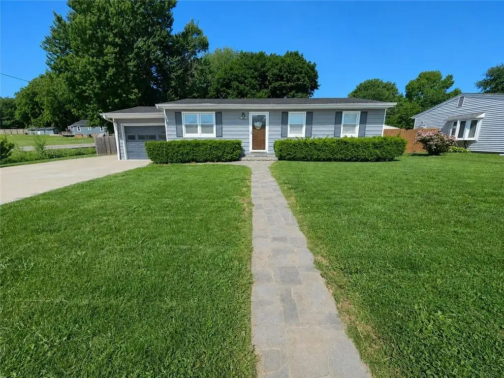 3610 S 42nd Terrace, Saint Joseph, MO 64503 - #1