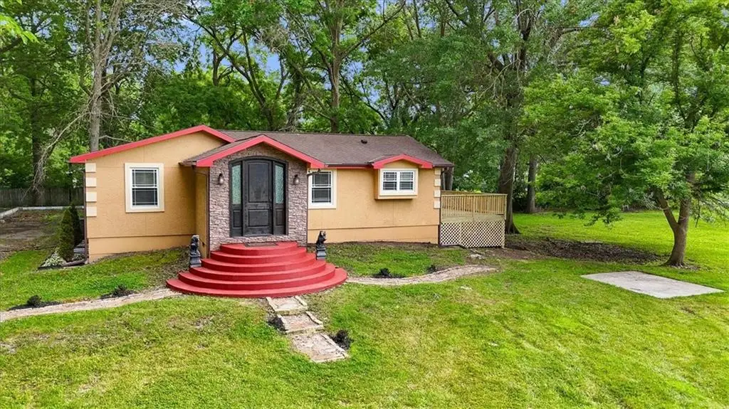 7103 E 159th Street, Belton, MO 64012 - #1