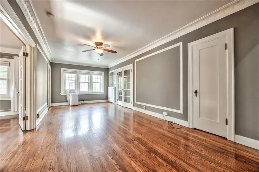 807 W 48th Street #304, Kansas City, MO 64112 - #3