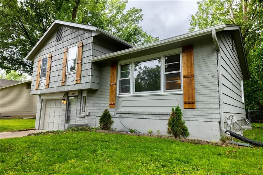 3918 S Liberty Street, Independence, MO 64055 - #2