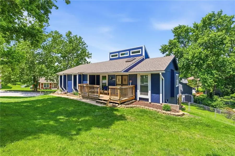 11012 Norton Avenue, Kansas City, MO 64137 - #2