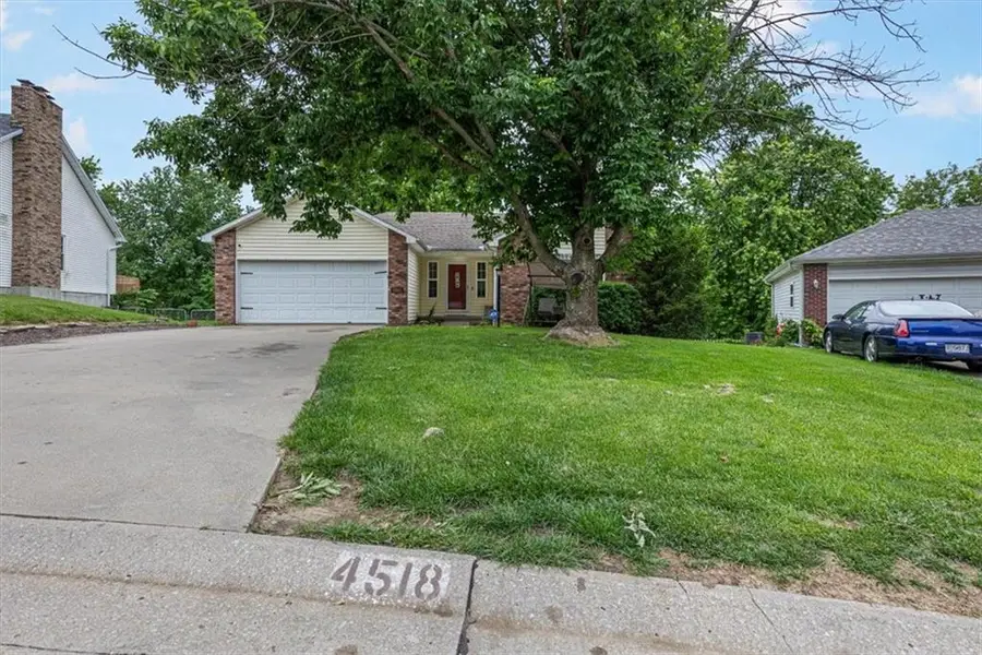 4518 Iris Avenue, Saint Joseph, MO 64503 - #2