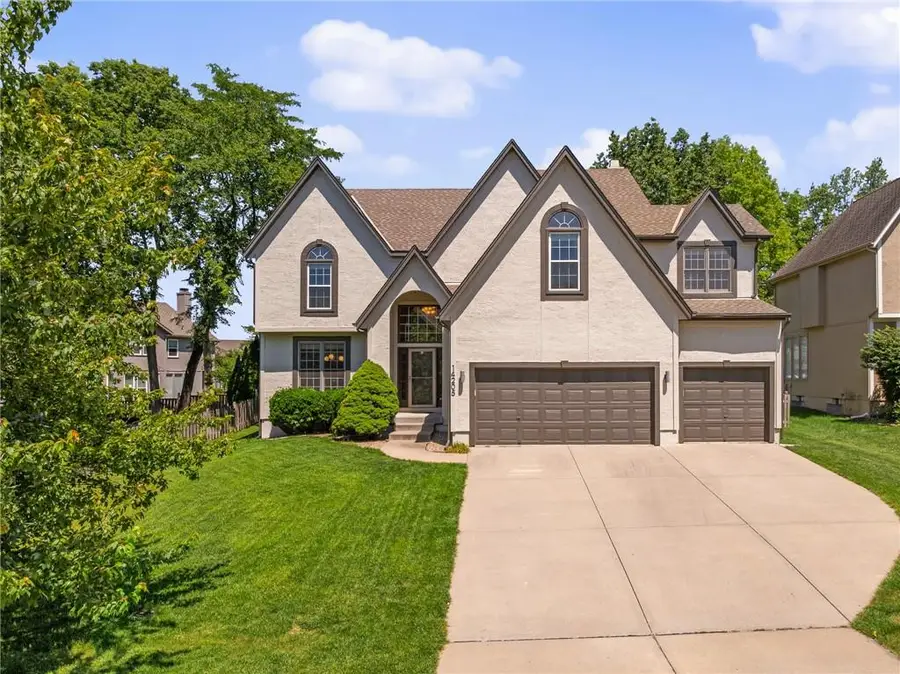 14205 Rosehill Street, Overland Park, KS 66221 - #3
