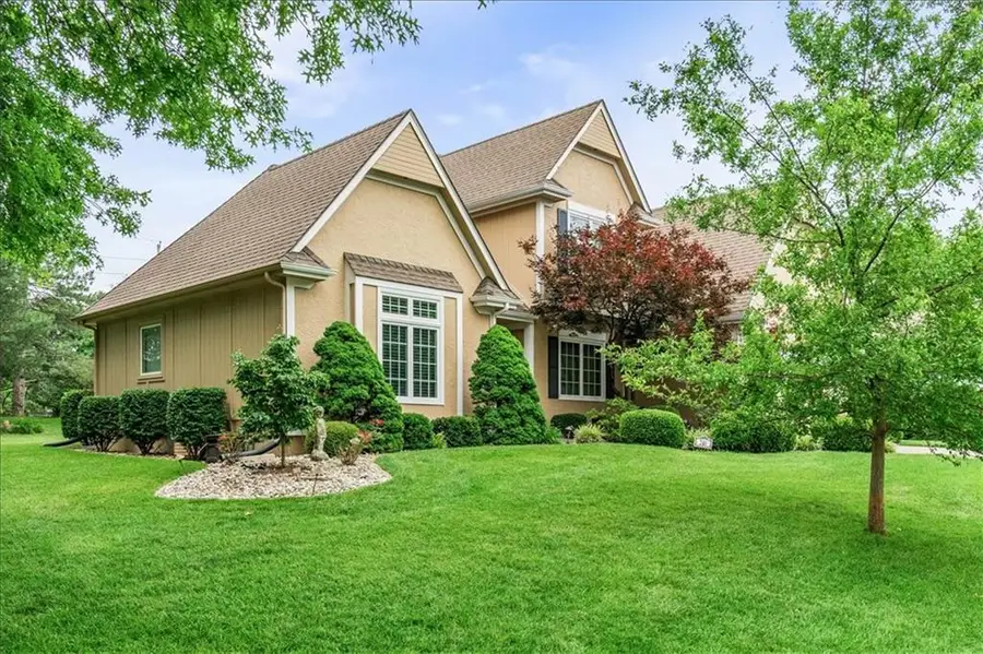240 SW Winterpark Circle, Lees Summit, MO 64081 - #2