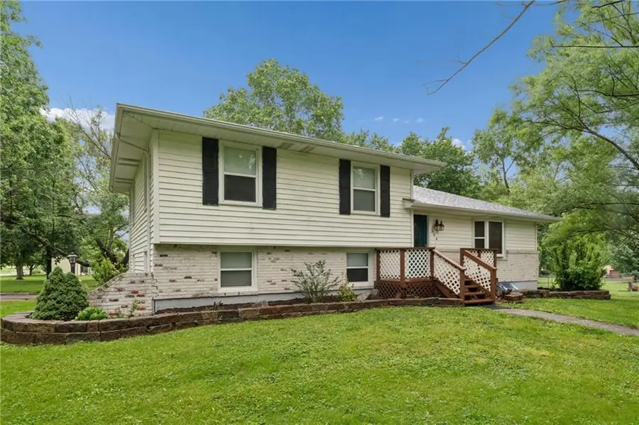 104 W Oak Street, Archie, MO 64725 - #3