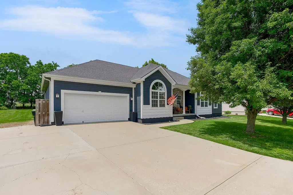 400 SW Horseplay Drive, Oak Grove, MO 64075 - #1