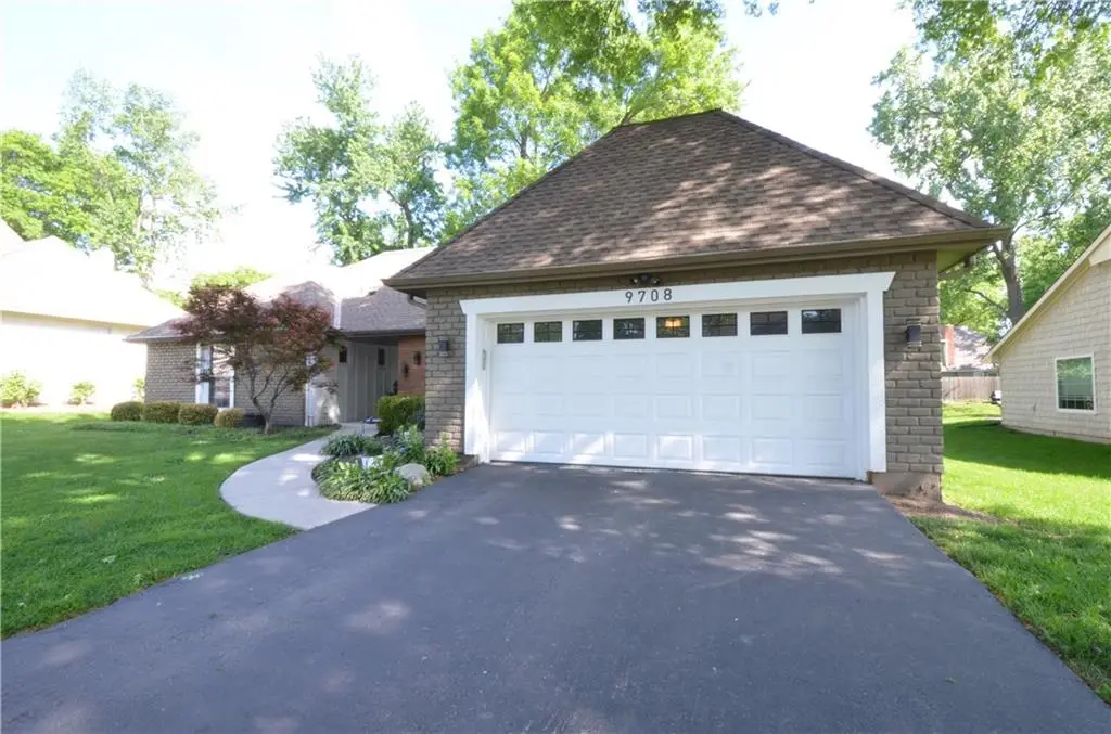 9708 W 105th Terrace, Overland Park, KS 66212 - #1