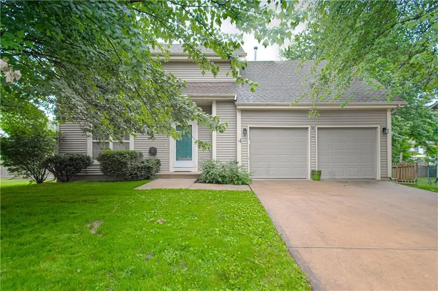 613 N Cedar Street, Gardner, KS 66030 - #2