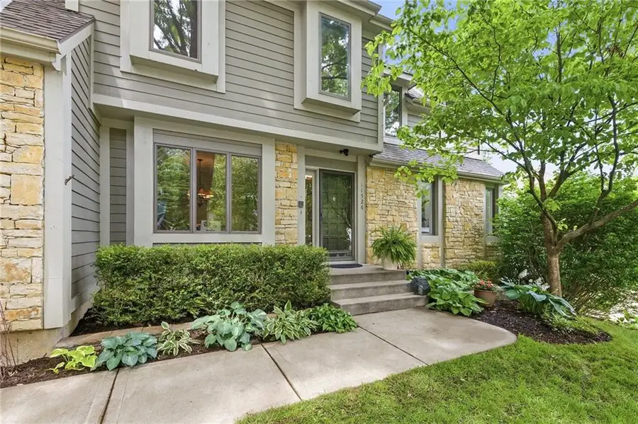 11526 Knox Street, Overland Park, KS 66210 - #3