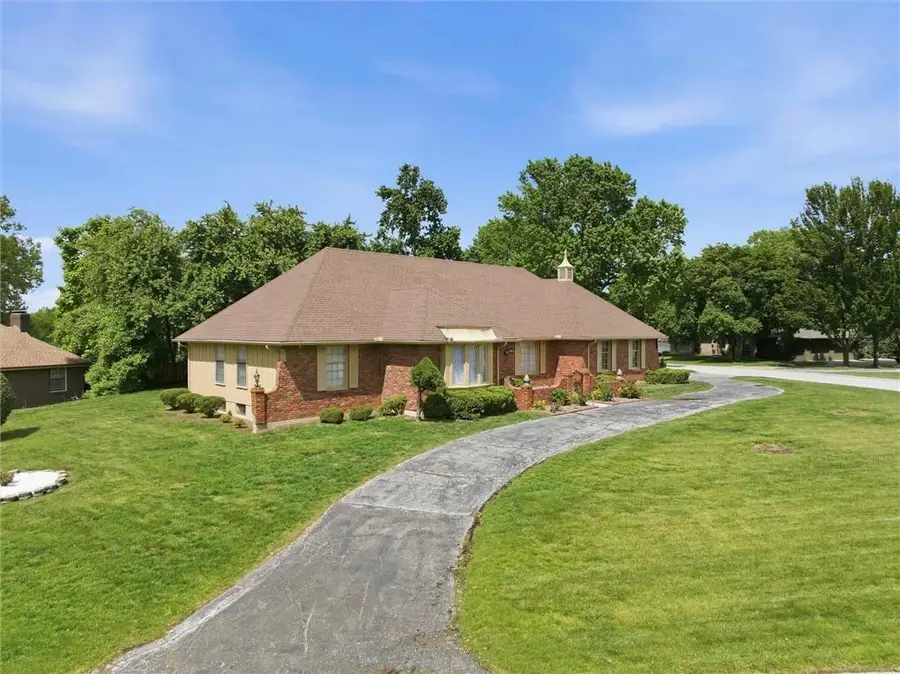 1805 N 78th Place, Kansas City, KS 66112 - #2