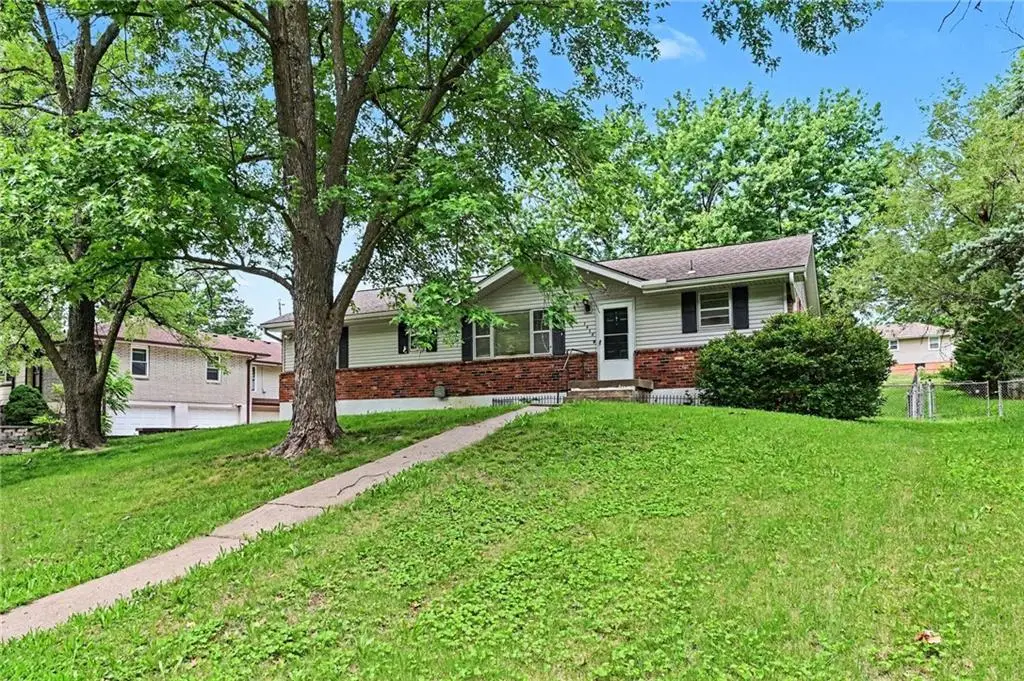 7420 N Main Street, Kansas City, MO 64118 - #1