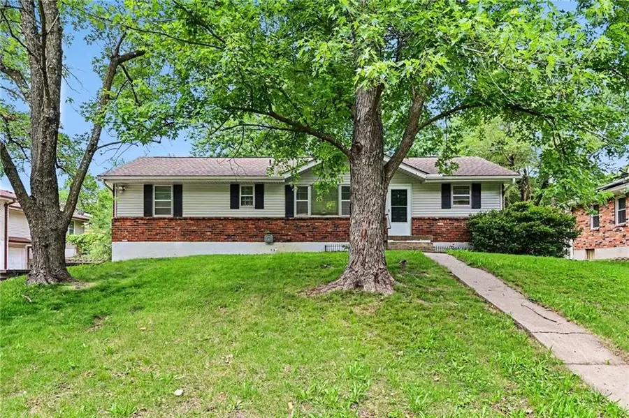 7420 N Main Street, Kansas City, MO 64118 - #2