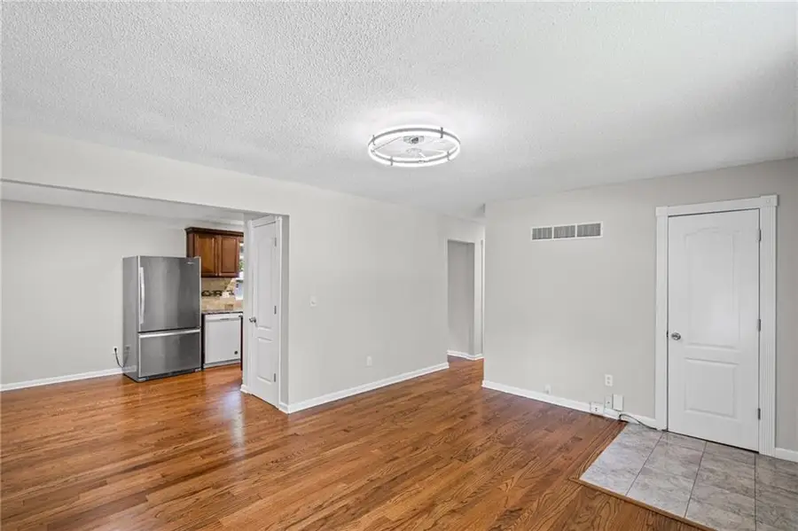 1210 SE 5th Street, Lees Summit, MO 64063 - #3