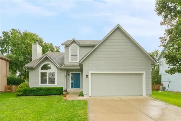 18653 W 160 Street, Olathe, KS 66062
