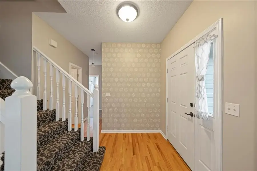18653 W 160 Street, Olathe, KS 66062 - #2