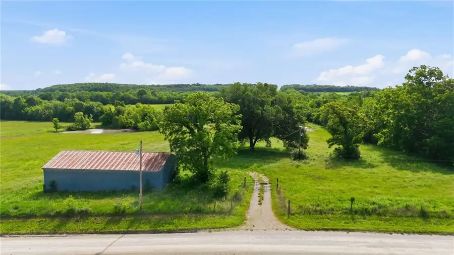33419 S Dorsett Hill Road, Archie, MO 64725 - #2