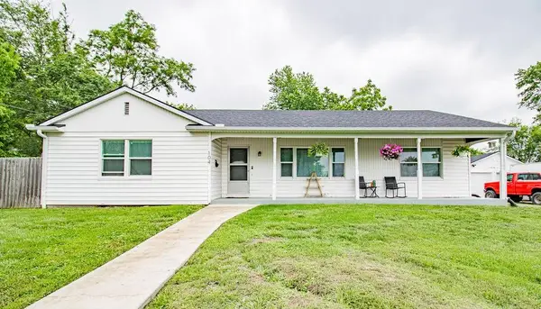 104 S Bagby Street, Knob Noster, MO 65336