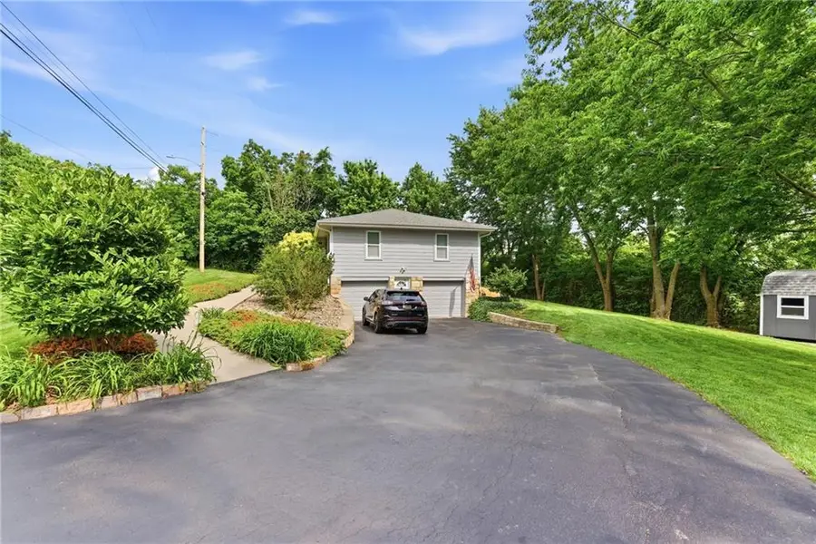 19211 W 65th Terrace, Shawnee, KS 66218 - #3