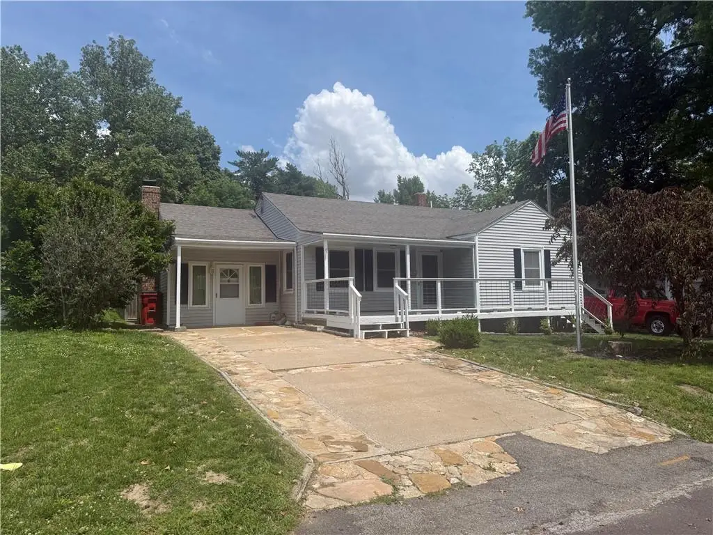 1206 Francis Street, Lexington, MO 64067 - #1