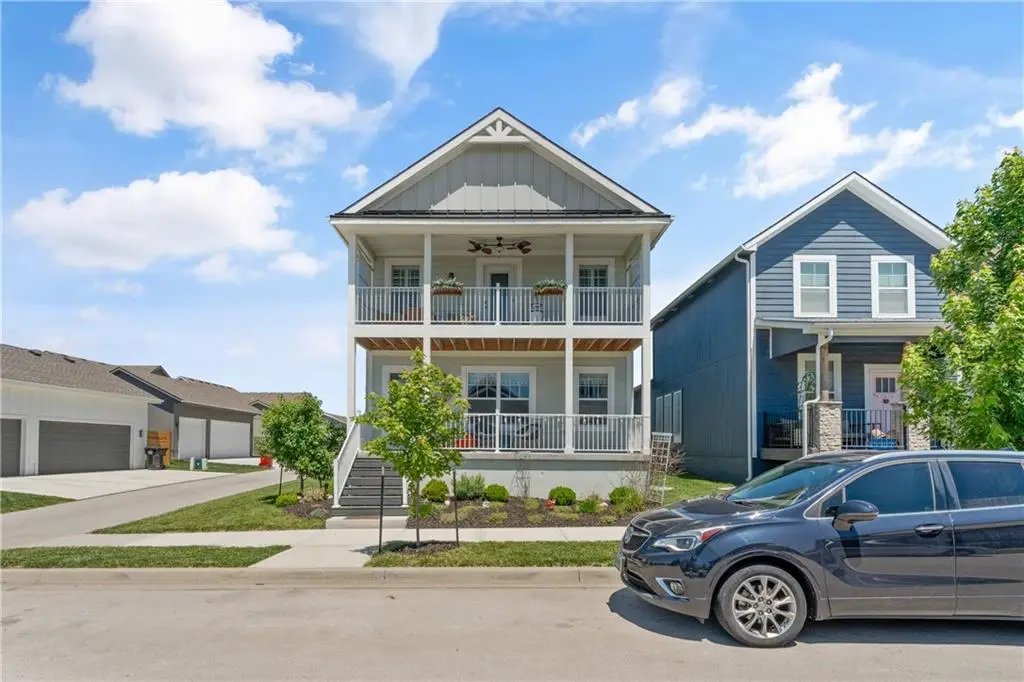 23500 E 11th Street S, Independence, MO 64056 - #1