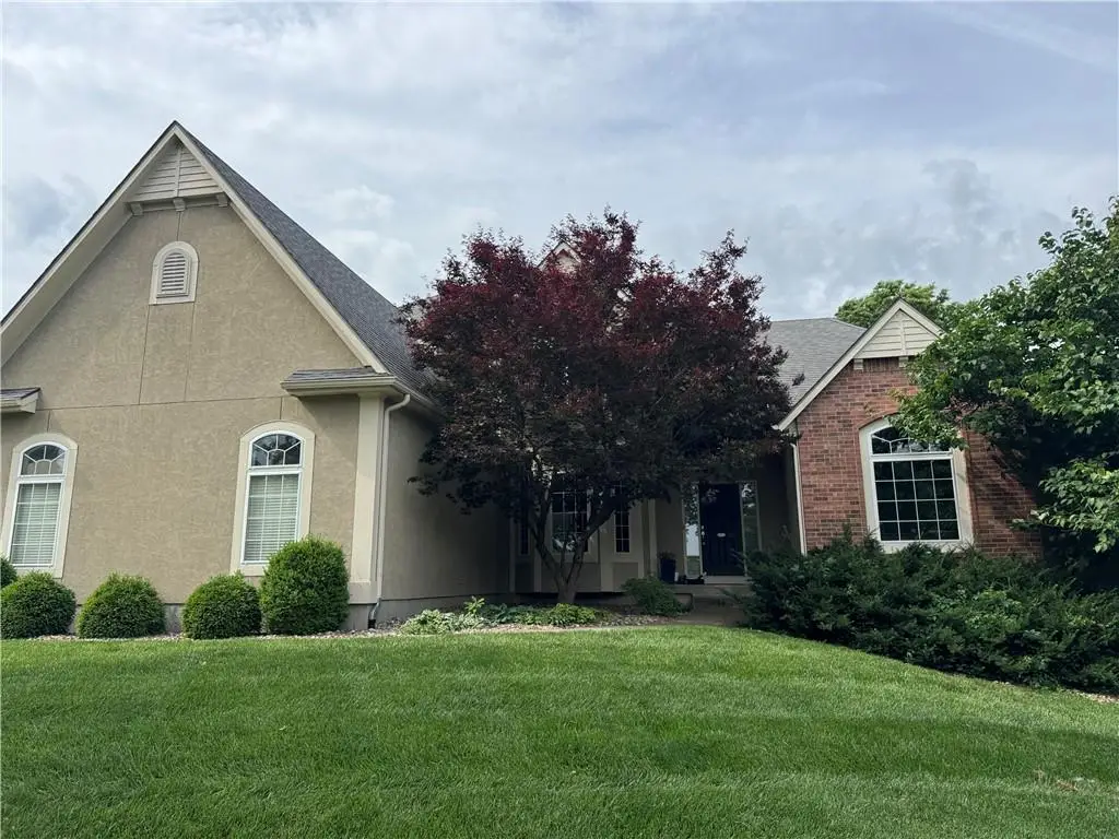 400 Bitter Creek Road, Lees Summit, MO 64086 - #1