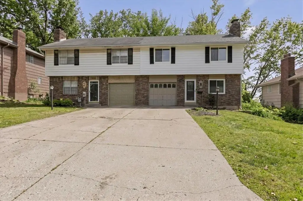 3701 NE 67th Street, Gladstone, MO 64119 - #1