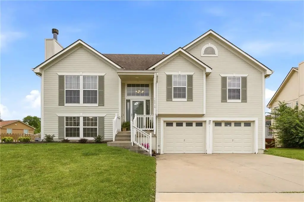 14648 Laquinta Drive, Grandview, MO 64030 - #1