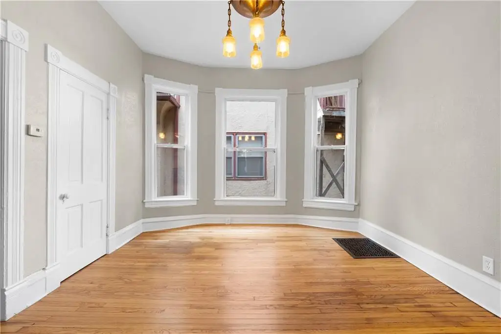 505 Garfield Avenue, Kansas City, MO 64124 - #1