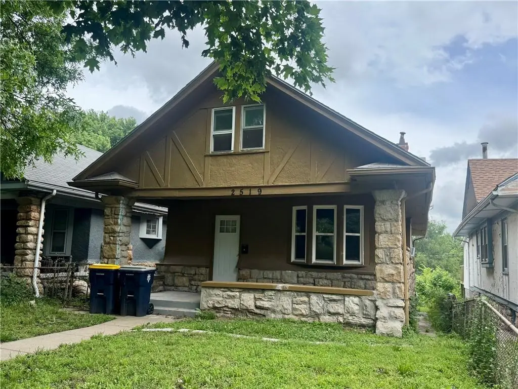2519 College Avenue, Kansas City, MO 64127 - #1