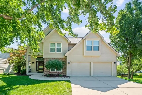 7801 N Revere Drive, Kansas City, MO 64151
