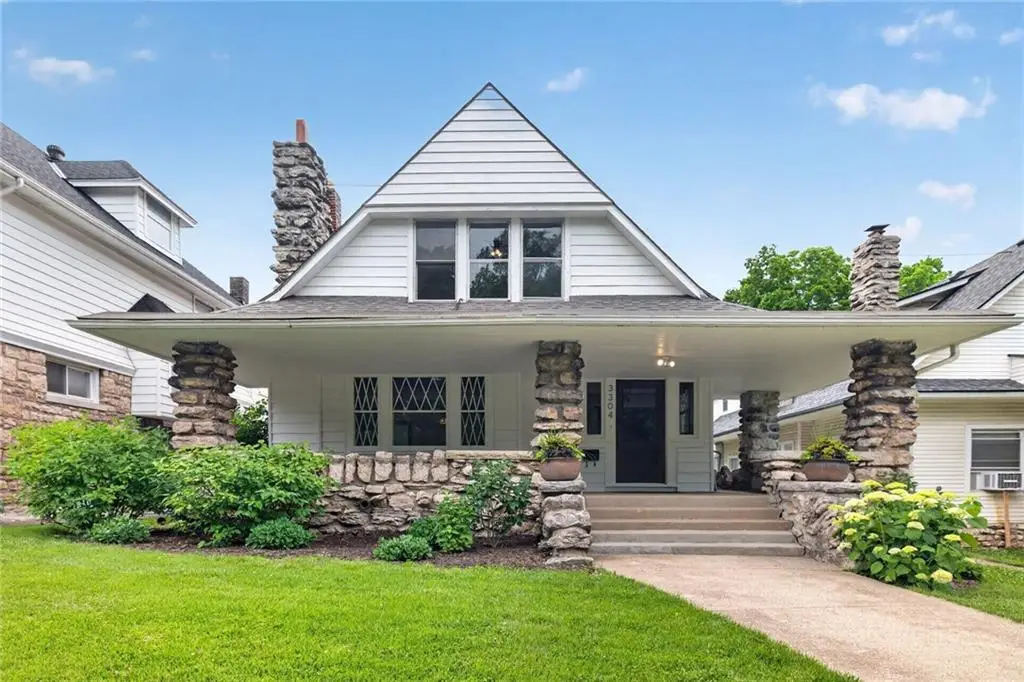 3304 W Coleman Road, Kansas City, MO 64111 - #1