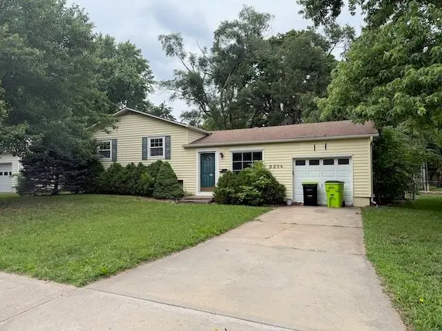 9204 W 99th Terrace, Overland Park, KS 66212 - #1