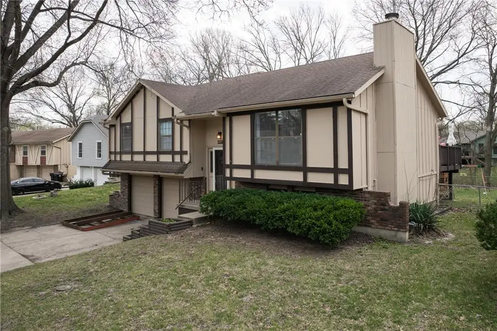 17317 E 50th Terrace Court S, Independence, MO 64055 - #1