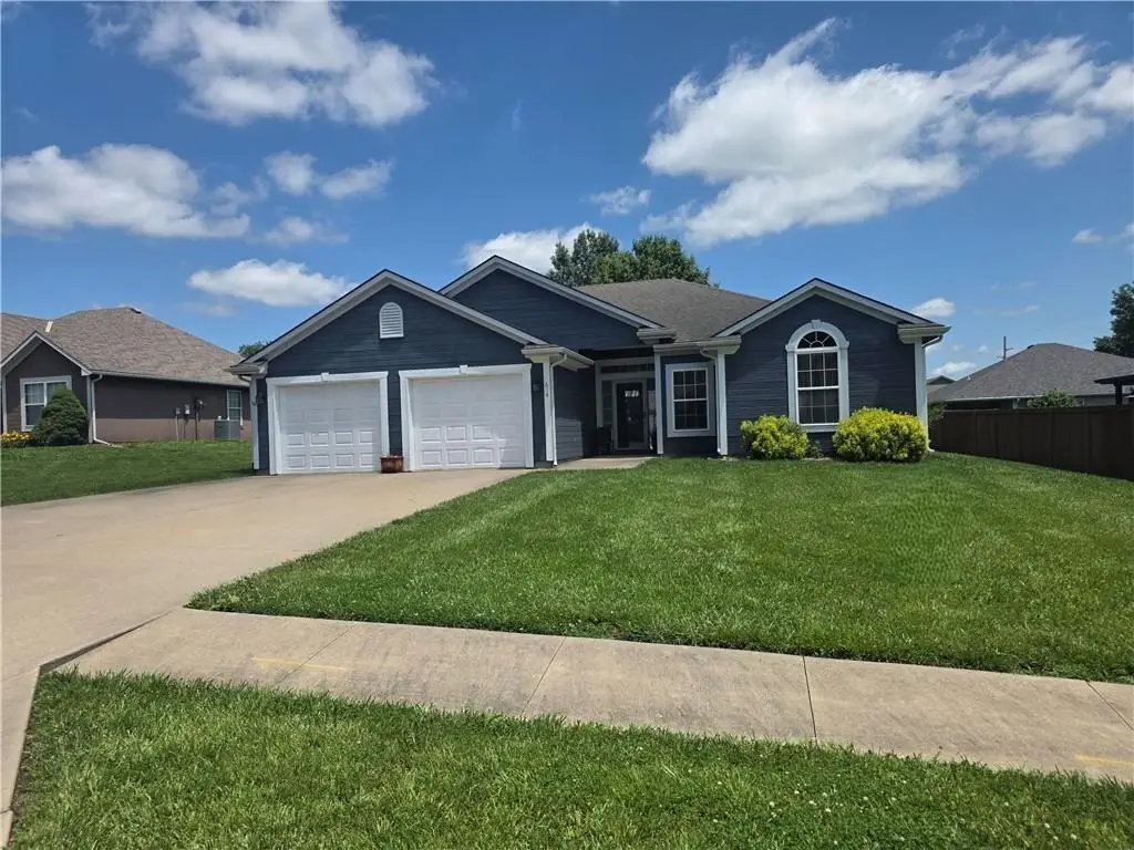 614 S Connor Street S, Odessa, MO 64076 - #1