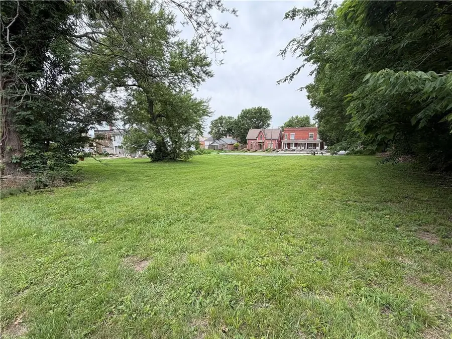 717 & 719 South 10th Street, Saint Joseph, MO 64501 - #3