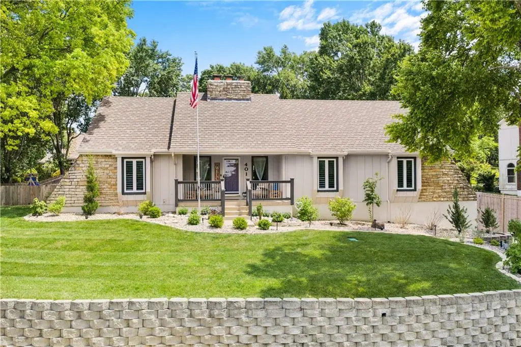 401 NE Landings Drive, Lees Summit, MO 64064 - #1