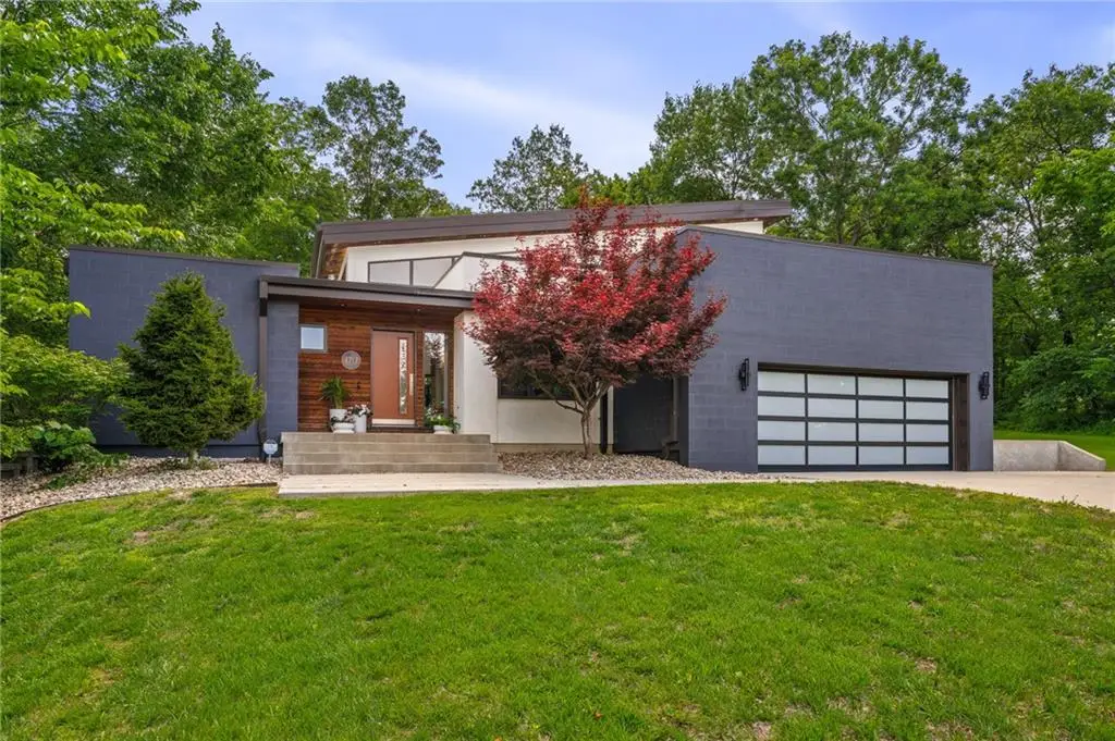 4717 Canaan Lake Circle, Kansas City, KS 66109 - #1