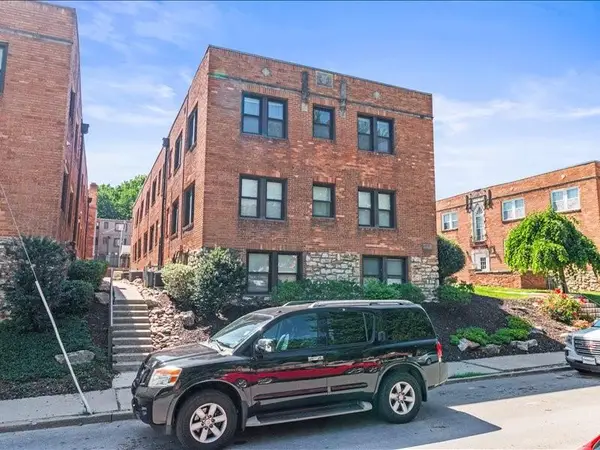4542 Jarboe Street #4, Kansas City, MO 64111