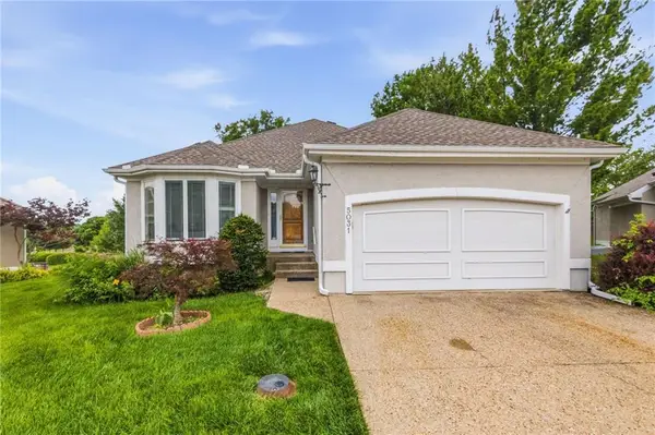 5031 W 120th Place, Overland Park, KS 66209