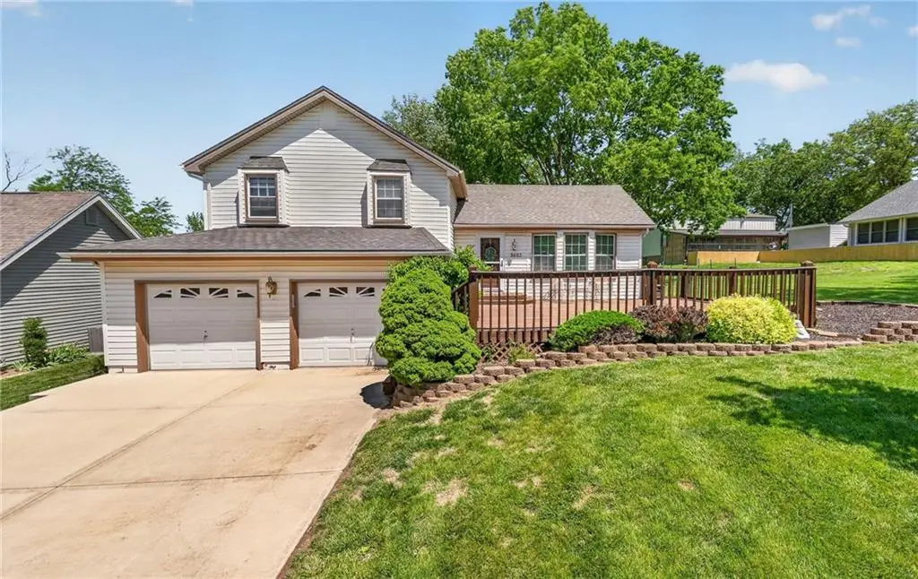 8402 68th Street, Kansas City, MO 64152 - #1