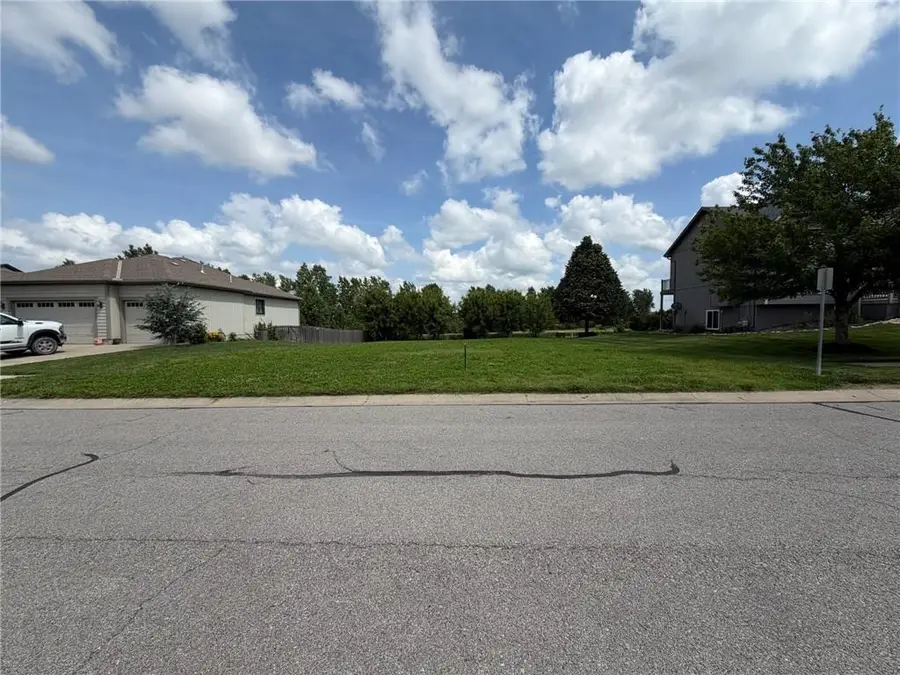 1500 N 4th St E Lot 172 Street E, Louisburg, KS 66053 - #3
