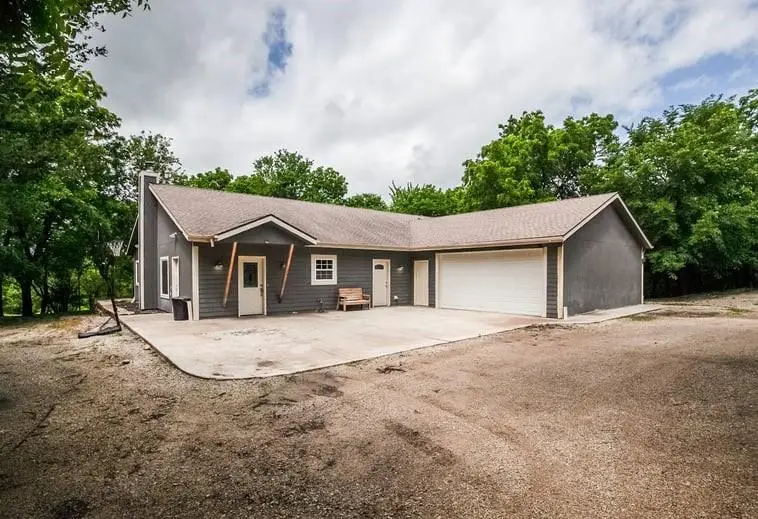 6625 E 213th Street, Quenemo, KS 66528 - #1