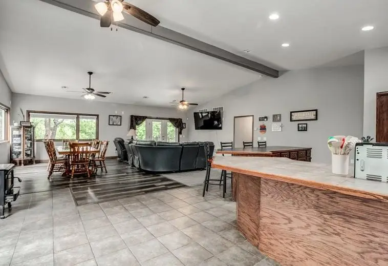 6625 E 213th Street, Quenemo, KS 66528 - #3