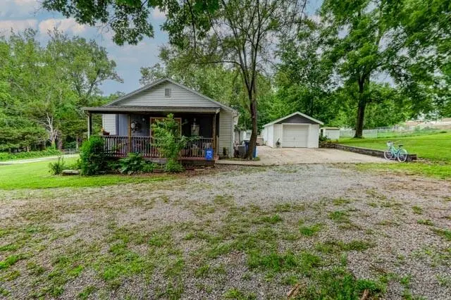 5507 NW Venetian Drive, Houston Lake, MO 64151 - #3