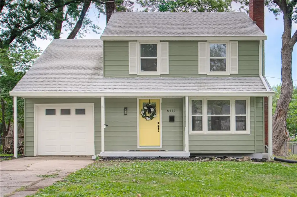 8111 Ward Parkway Plaza, Kansas City, MO 64114 - #1